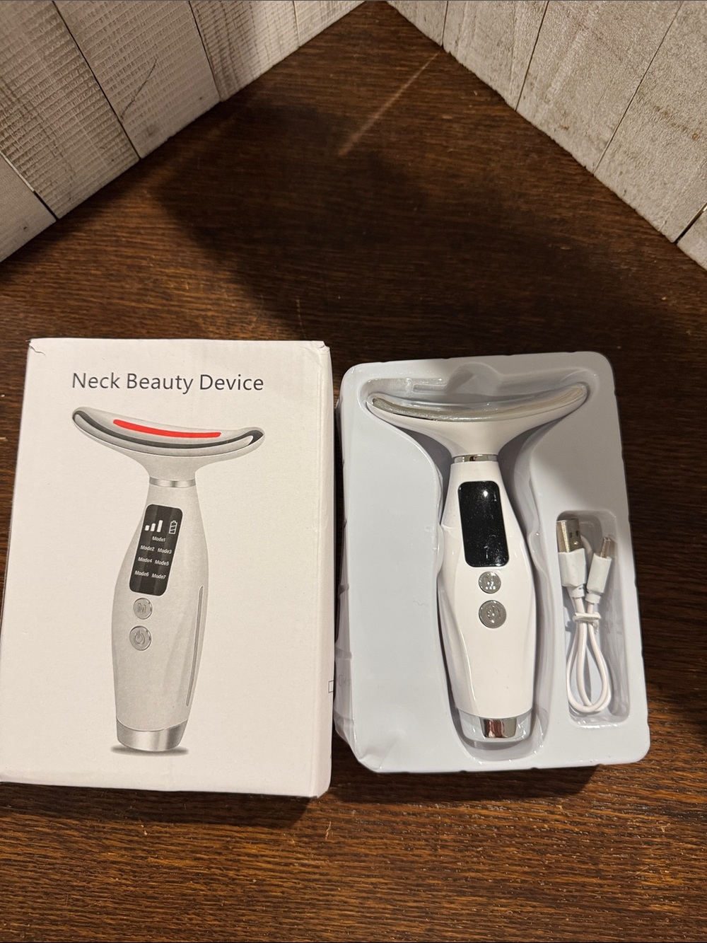 NWOT White Neck Beauty Device - Portable Neck Massager